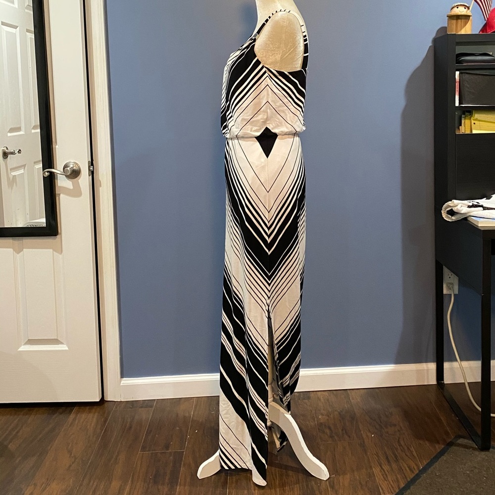 Maxi Dress - Picture 3 of 4